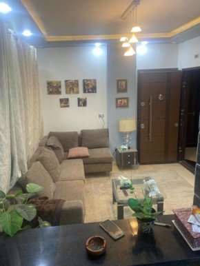 elkusser apartment